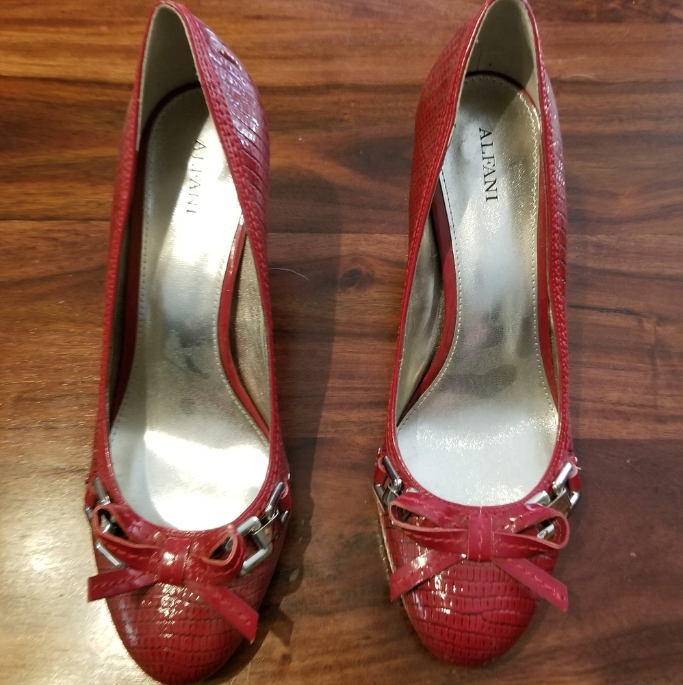 Alfani red faux alligator heels